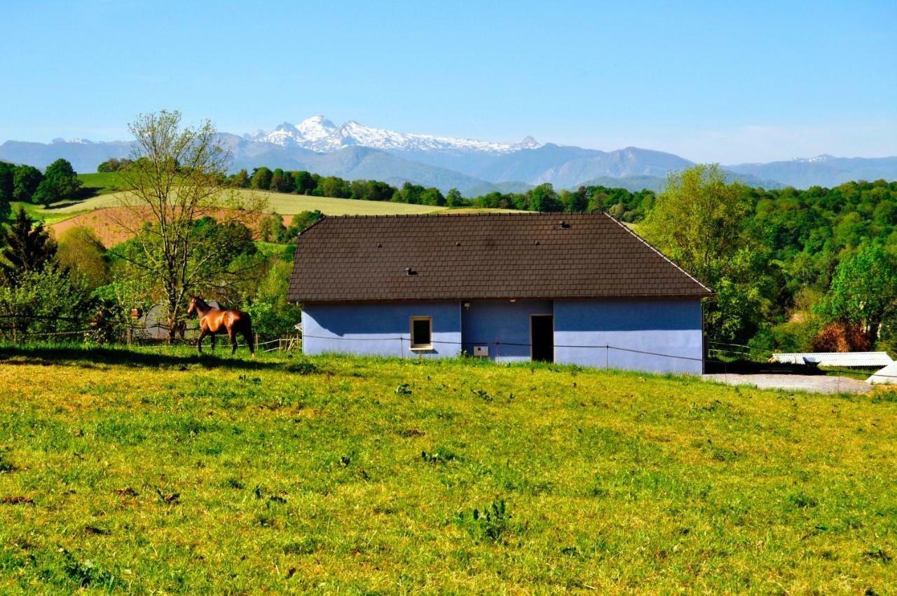Chambres D'Hotes Relais Milord Estialescq Esterno foto